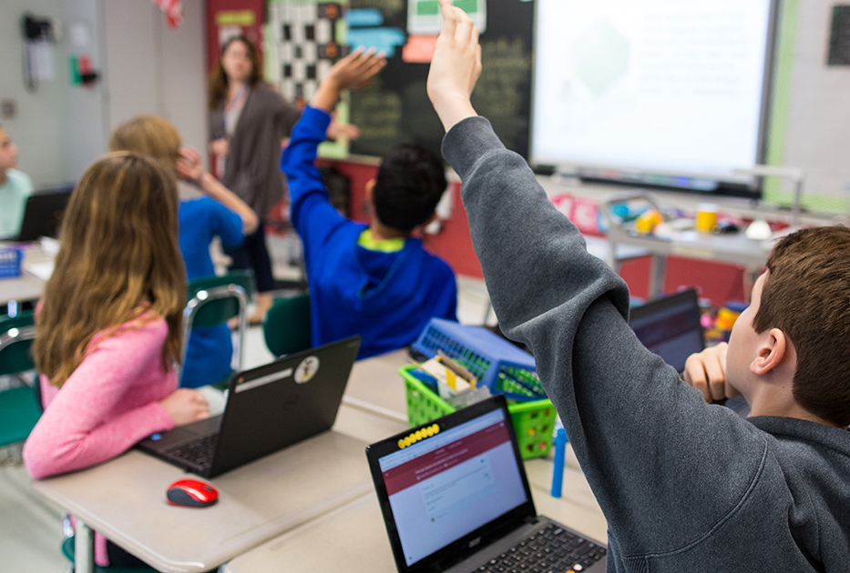 Students from the South shore in Montreal will benefit from brand new classrooms in September thanks to the temporary classrooms fabricated by Group RCM.